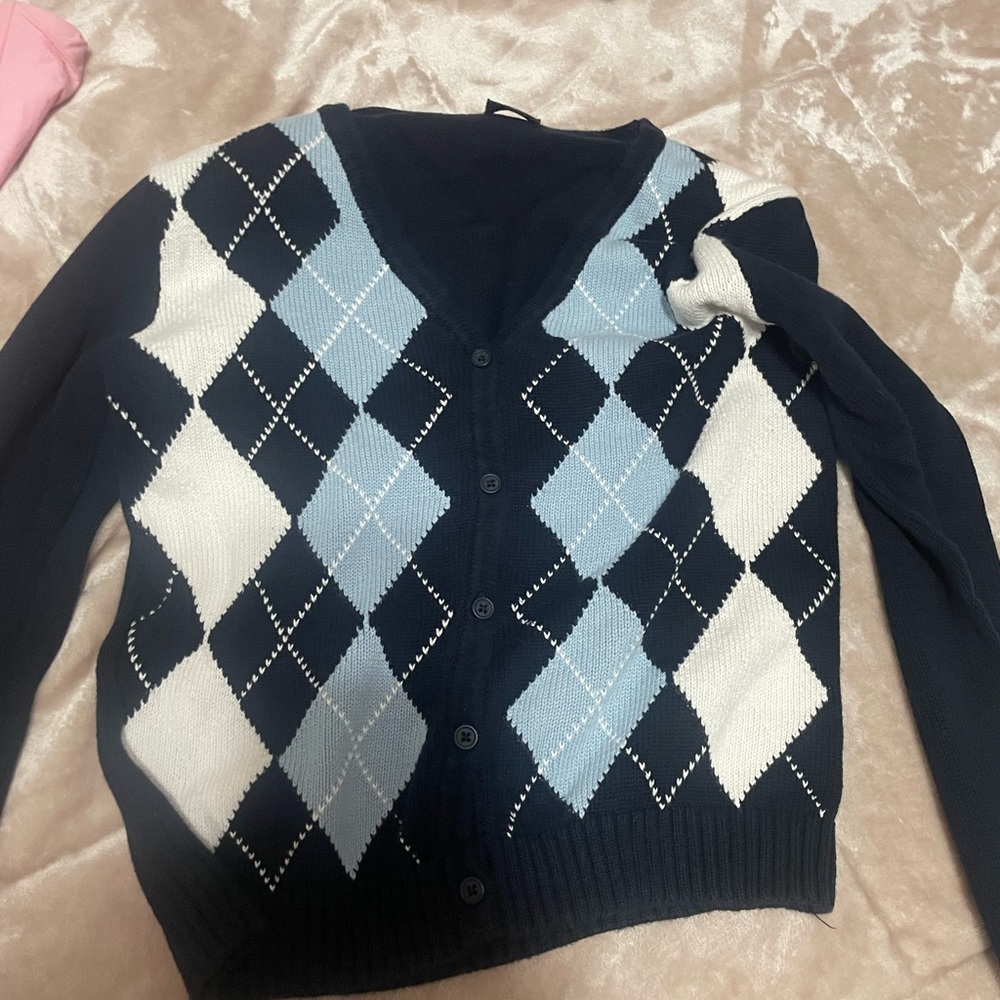 Brandy Melville sweater